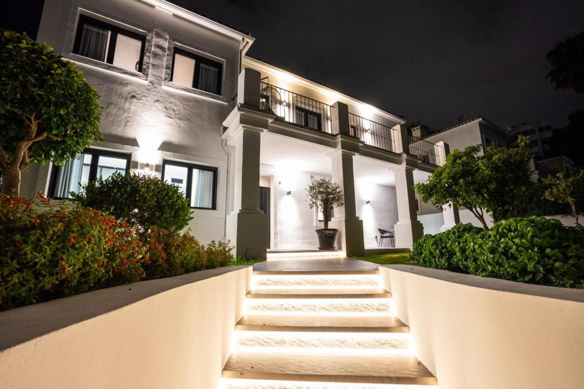 Villa New Zacaluca Pool Sauna & Gym - Happy Rentals Marbella Eksteriør bilde