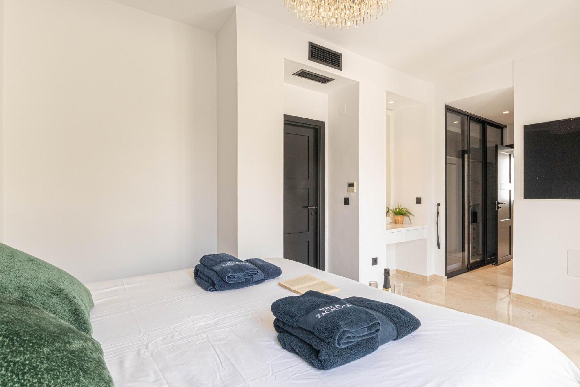 Villa New Zacaluca Pool Sauna & Gym - Happy Rentals Marbella Eksteriør bilde